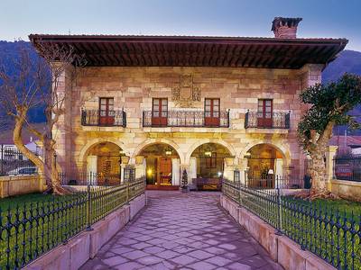 Hotel Palacio Guevara