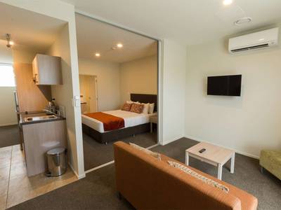 Ramada Suites Christchurch City