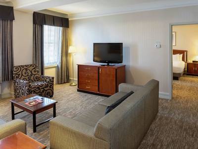 Hilton Cincinnati Netherland Plaza