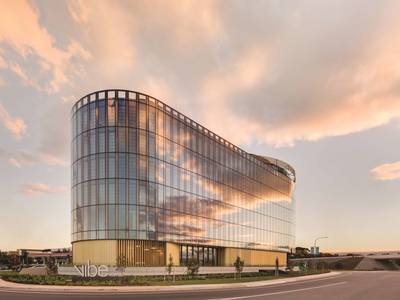 Vibe Hotel Canberra Airport