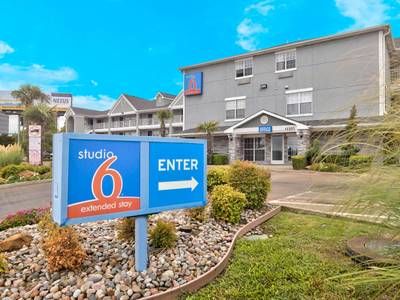 Studio 6 Dallas-Richardson/North