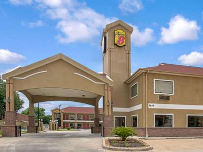 Super 8 Houston Brookhollow NW