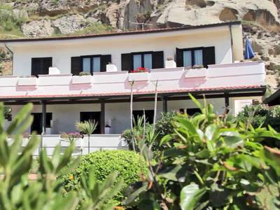 Sunshine Beach Resort