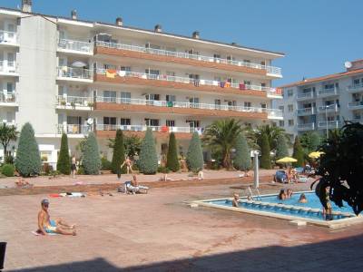 Apartamentos Lotus by RVHotels