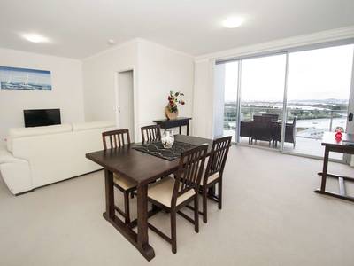 Curtis Central Apartments Hotel