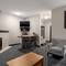 Holiday Inn Express & Suites Lethbridge