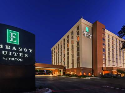 Embassy Suites by Hilton Dallas Market Center