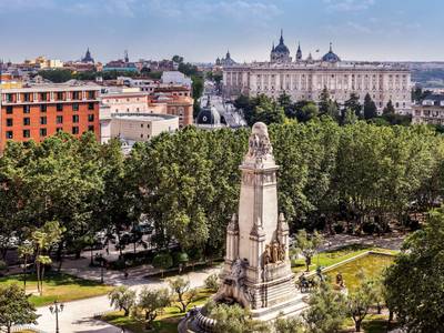 Barcelo Torre de Madrid