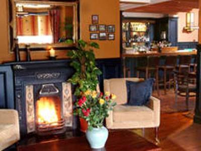 Victoria House Hotel