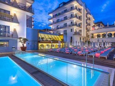 Alhambra Santa Susanna