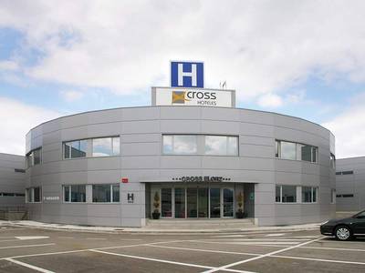Cross Hotel Elorz