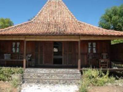 Desa Dunia Beda Resort