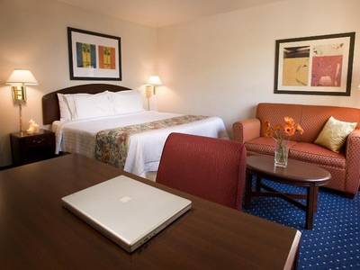 Courtyard Palm Desert