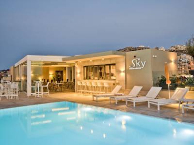 Luna Holiday Complex