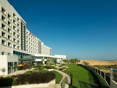 Crowne Plaza Muscat OCEC