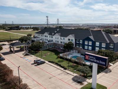 Hilton Garden Inn Fort Worth / Fossil Creek