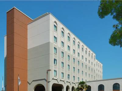 DoubleTree by Hilton Hotel Newark - Fremont