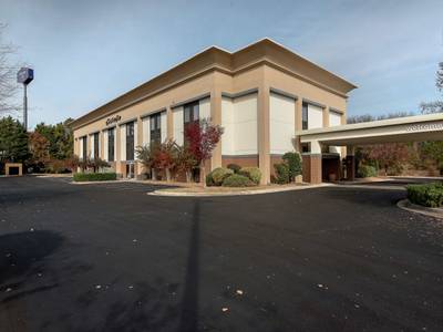 Hampton Inn Commerce