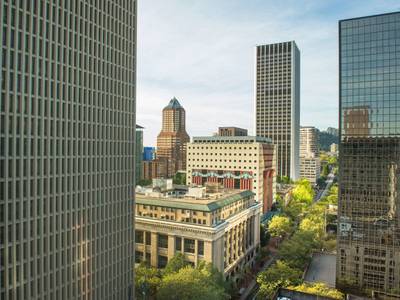 The Duniway Portland A Hilton Hotel