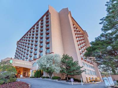 Embassy Suites Kansas City - Plaza