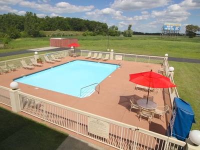 Country Inn & Suites by Radisson, Sandusky South, OH