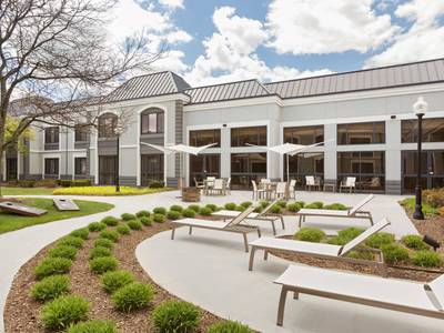 DoubleTree by Hilton Hotel Detroit - Novi