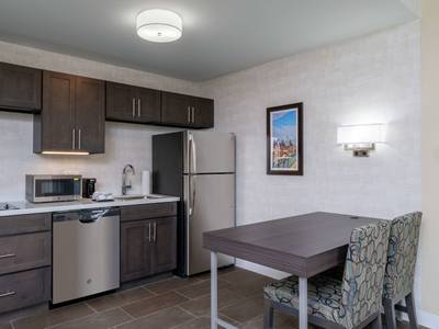 Hampton Inn & Suites Valley Forge Oaks