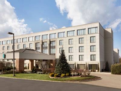 Embassy Suites by Hilton Piscataway Somerset