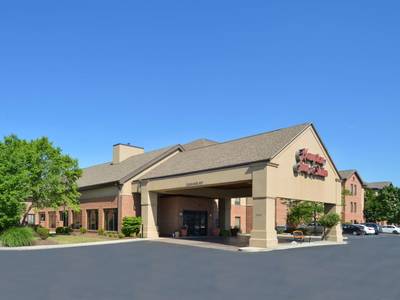 Hampton Inn & Suites North Toledo