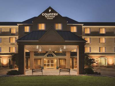 Country Inn & Suites by Radisson, Lexington, VA
