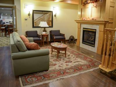 Country Inn & Suites by Radisson, Dundee, MI