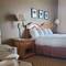 Country Inn & Suites by Radisson, Galesburg, IL