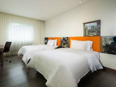 Hampton by Hilton Bogota Airport