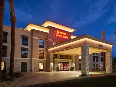 Hampton Inn & Suites Phoenix/Scottsdale on Shea Boulevard