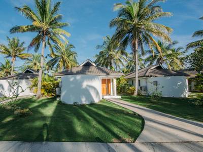 Lomani Island Resort