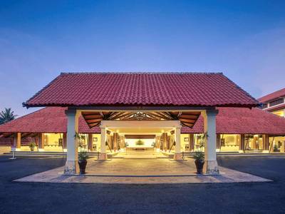 Mercure Manado Tateli Resort und Konferenzzentrum