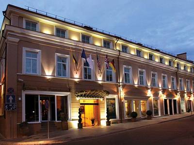 Imperial Hotel & Restaurant