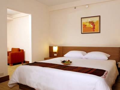 The Seasons Bangkok Huamark