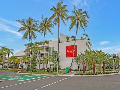 Ramada By Wyndham Cairns City Centre 