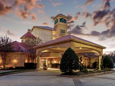 La Quinta Inn & Suites Winston-Salem