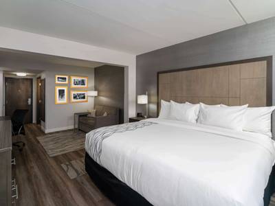 Wingate by Wyndham Raleigh