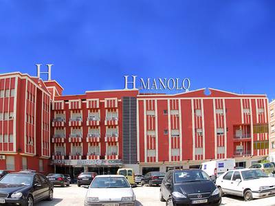 Manolo