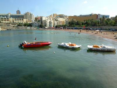 Dragonara Apartments