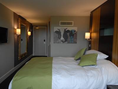 DoubleTree by Hilton Cadbury House