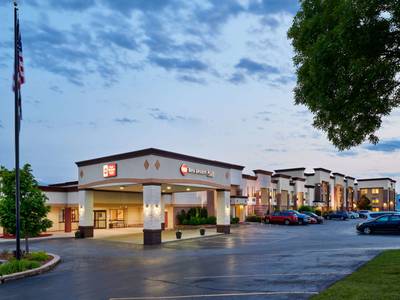 Best Western Plus Milwaukee Airport Hotel & Conference Center