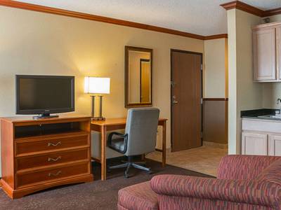 Quality Inn & Suites