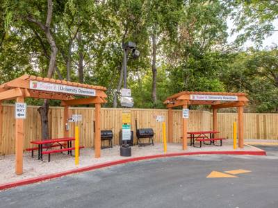 Super 8 Austin University/Downtown