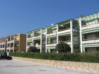 Los Juncos Apartamentos