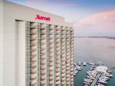 Marriott Biscayne Bay