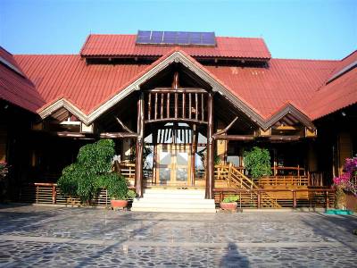 Phu Pha Nam Resort